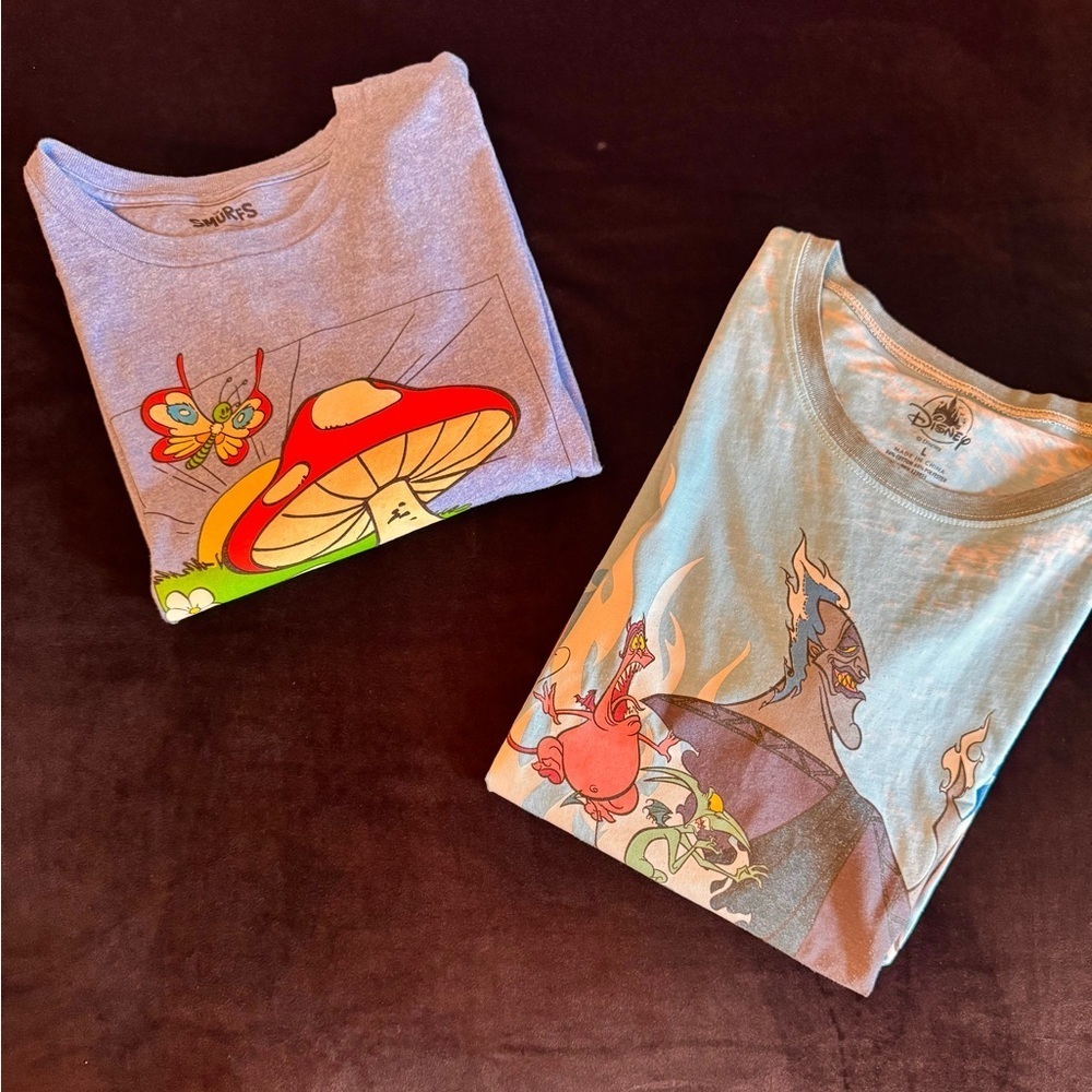 2 Graphic T-Shirts - Disney & Smurfs Gray and Light Blue